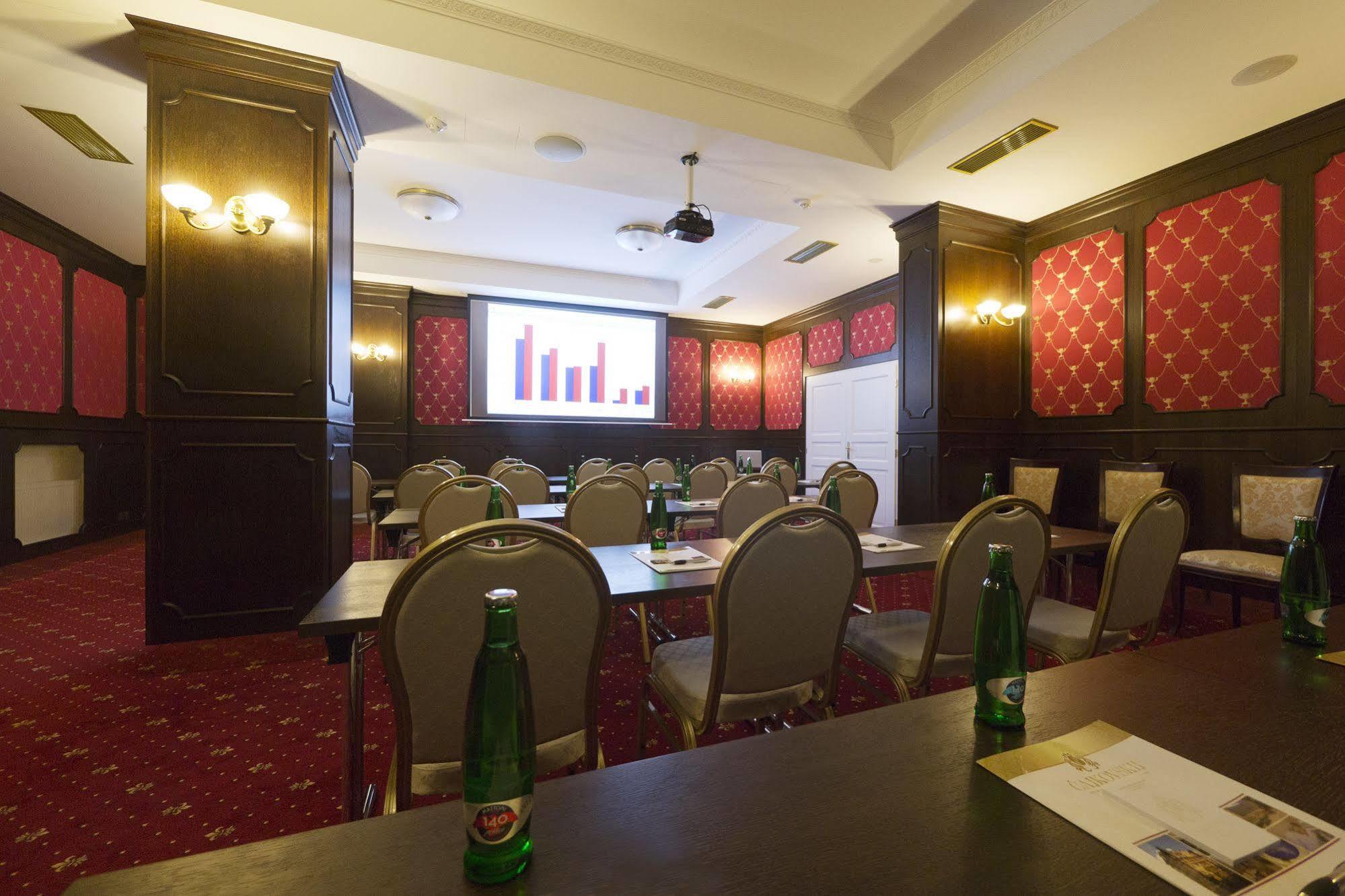 Spa Hotel Cajkovskij Karlovy Vary Bagian luar foto