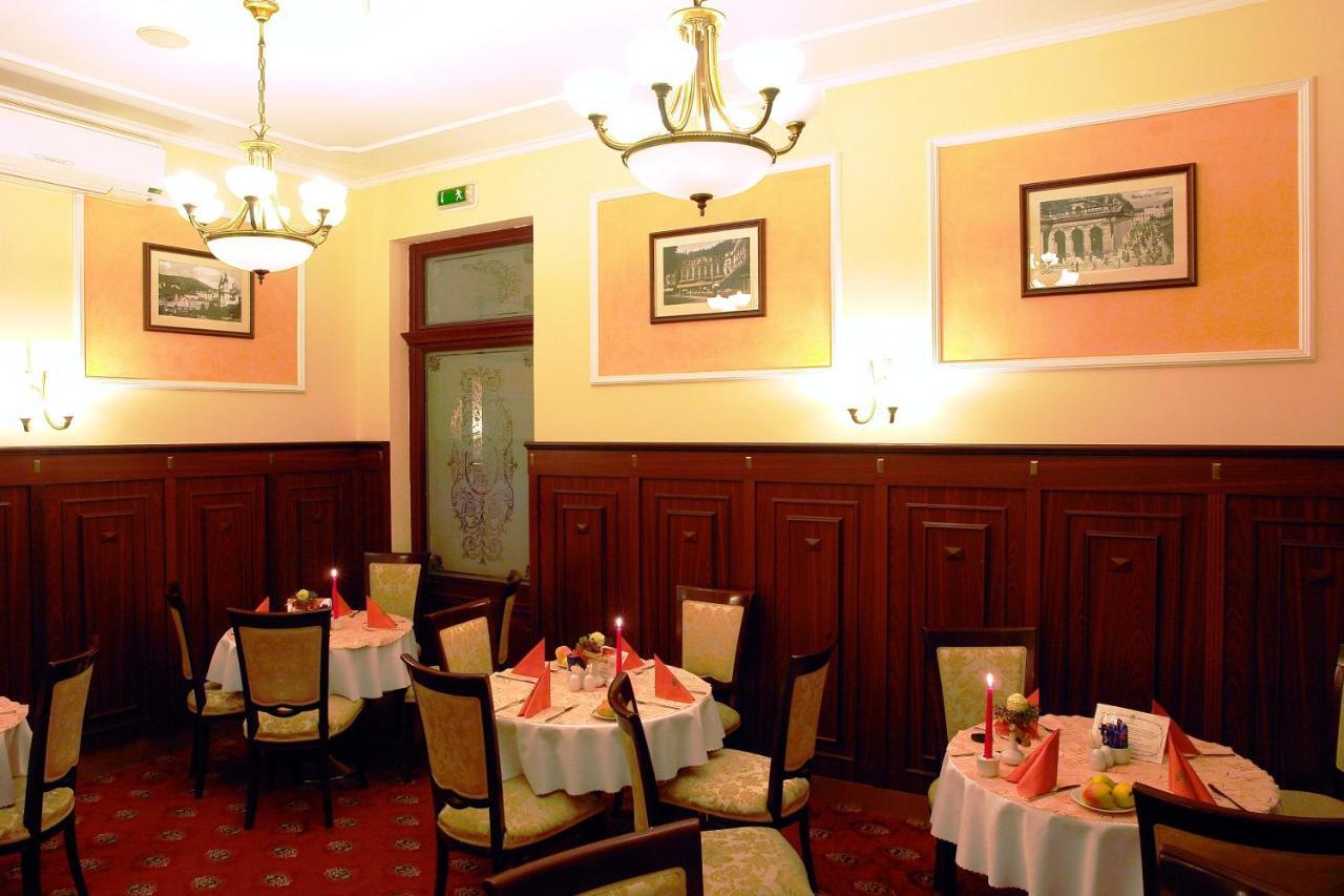 Spa Hotel Cajkovskij Karlovy Vary Bagian luar foto